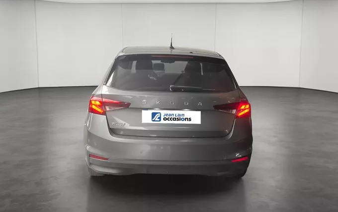 SKODA FABIA 1.0 MPI 80 ch BVM5 Ambition extérieur arrière 2132258