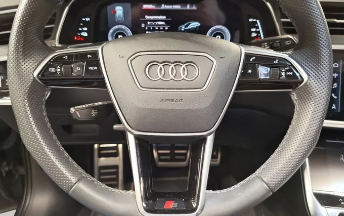 AUDI A6 Avant 55 TFSIe 367 ch S tronic 7 Quattro Competition photo 12 2132213