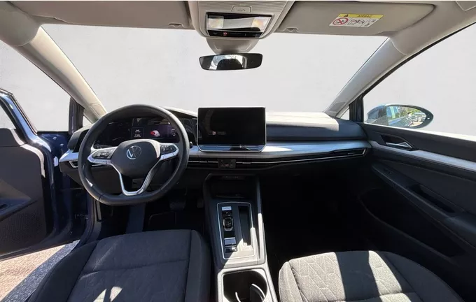 VOLKSWAGEN GOLF 1.5 eHybrid 204 DSG6 VW Edition extérieur trois quart avant droit 2126879