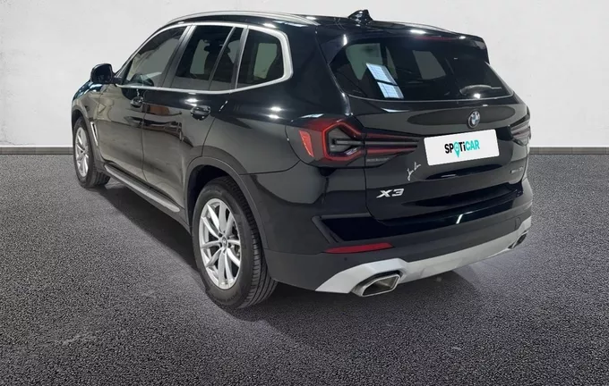 BMW X3 sDrive18d 150ch BVA8 xLine extérieur trois quart arrière gauche 945100