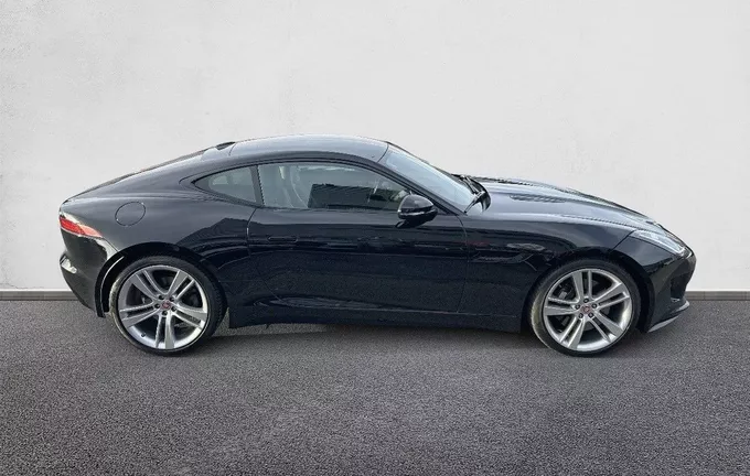 JAGUAR F-TYPE Coupé V6 3L Essence Suralimenté 340 ch BVA8 extérieur côté droit 800676
