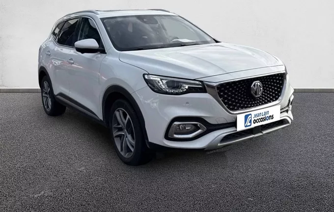 MG EHS 1.5T GDI PHEV Luxury extérieur trois quart avant droit 601098