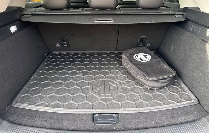MG EHS 1.5T GDI PHEV Luxury photo 10 601098