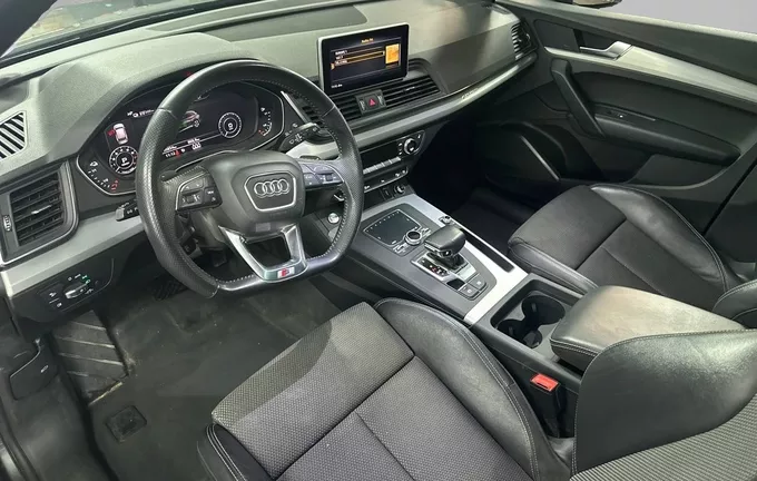 AUDI Q5 55 TFSI e 367 S tronic 7 Quattro S line photo 11 2127282