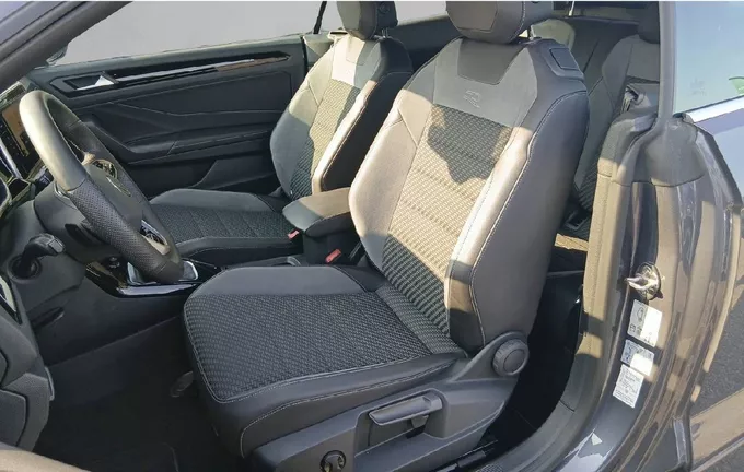 VOLKSWAGEN T-ROC Cabriolet 1.5 TSI EVO 150 Start/Stop DSG7 R-Line extérieur trois quart arrière droit 2131034