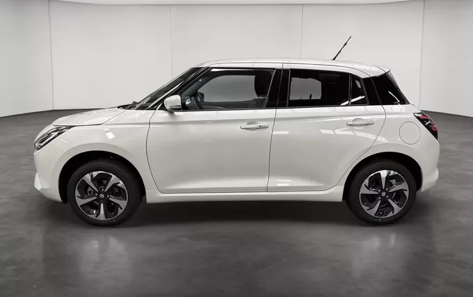SUZUKI SWIFT 1.2 Dualjet Hybrid AllGrip Pack extérieur côté gauche 213720