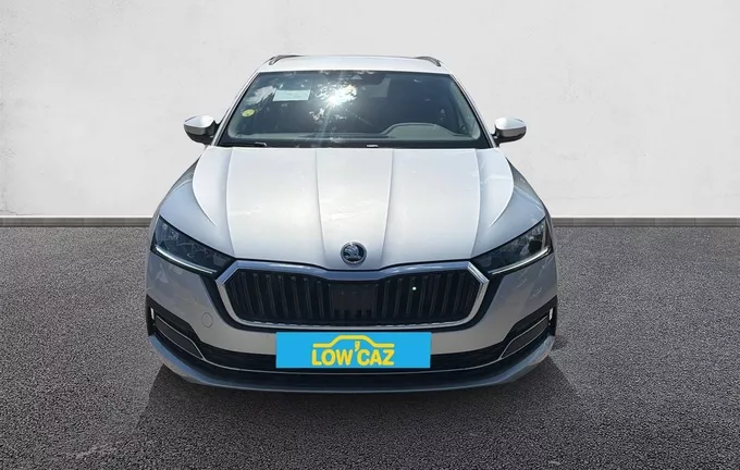 SKODA OCTAVIA Combi 2.0 TDI 150 ch DSG7 Business extérieur avant 213157