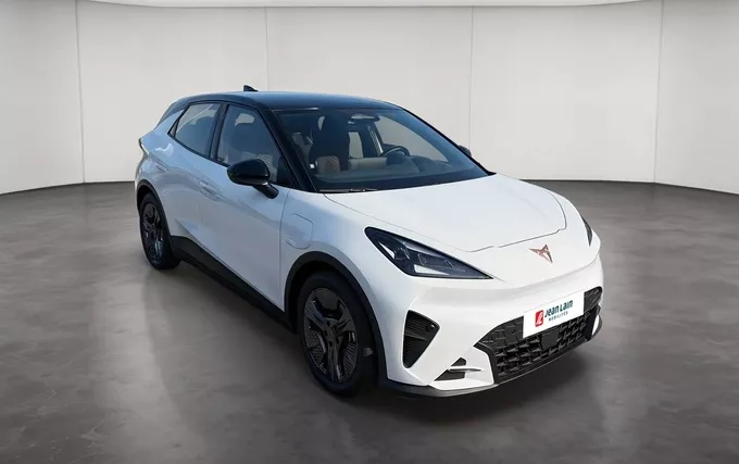CUPRA RAVAL 136 ch Plus extérieur trois quart avant droit 4734