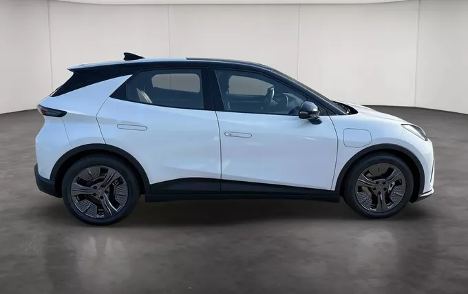 CUPRA RAVAL 136 ch Plus extérieur côté droit 4734