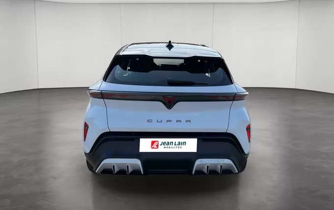 CUPRA RAVAL 136 ch Plus extérieur arrière 4734