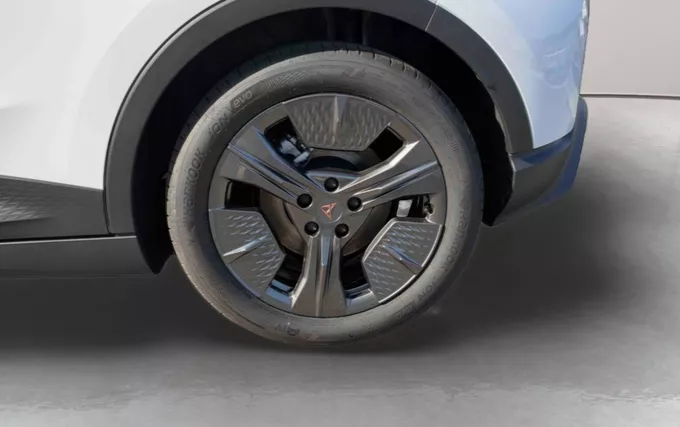 CUPRA RAVAL 136 ch Plus photo 9 4734