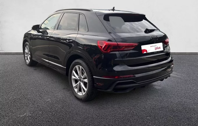 AUDI Q3 35 TDI 150 ch S tronic 7 S line plus extérieur trois quart arrière gauche 2128556