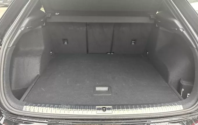 AUDI Q3 35 TDI 150 ch S tronic 7 S line plus photo 10 2128556