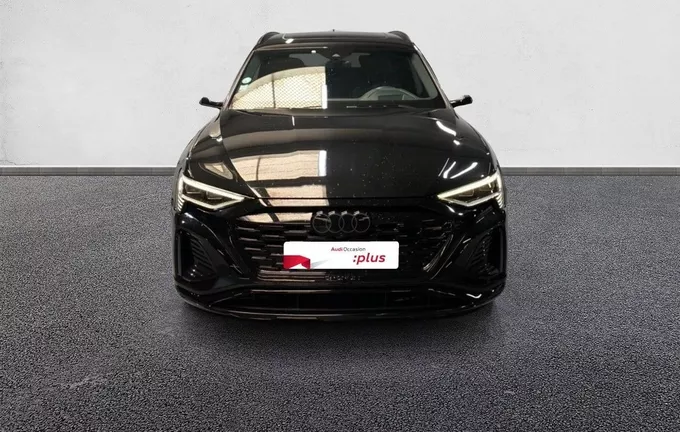 AUDI Q8 E-TRON 55 408 ch 114 kWh Quattro S line extérieur avant 2130526