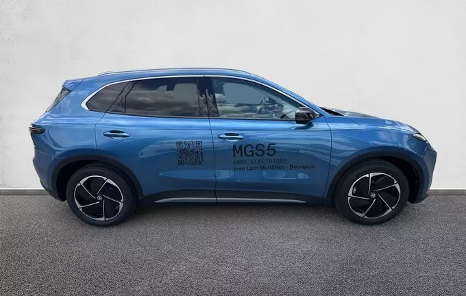 MG MGS5 EV 64kWh - 170 kW 2WD Luxury extérieur côté droit 9327