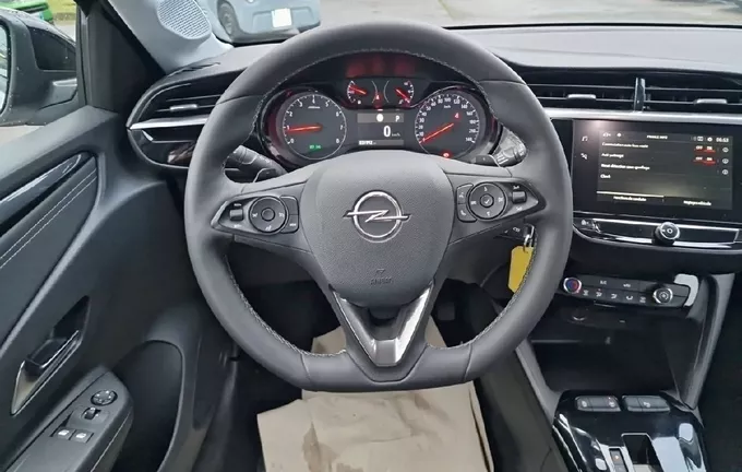 OPEL CORSA 1.2 Turbo 100 ch BVA8 Edition photo 9 945577