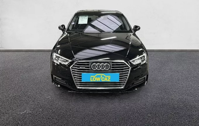 AUDI A3 Sportback 40 e-tron 204 S tronic 6 Business line extérieur avant 212705