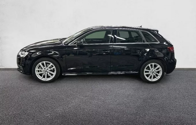 AUDI A3 Sportback 40 e-tron 204 S tronic 6 Business line extérieur côté gauche 212705