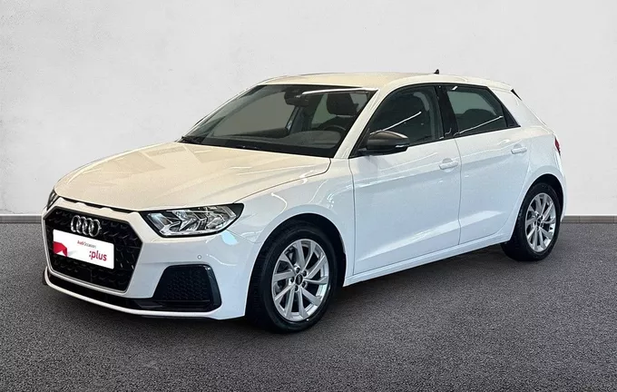 AUDI A1 Sportback 30 TFSI 110 ch S tronic 7 Design extérieur trois quart avant gauche 2132069
