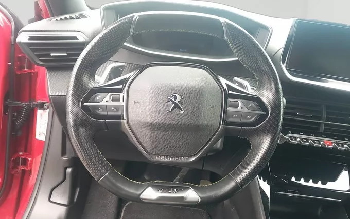 PEUGEOT 2008 PureTech 130 S&S EAT8 GT photo 12 946569