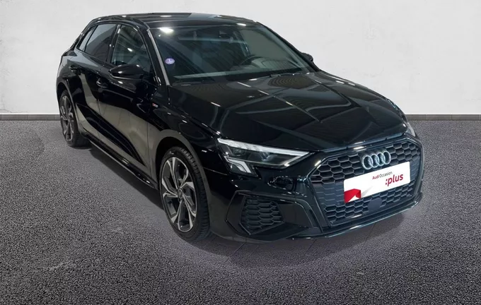 AUDI A3 Sportback 40 TFSIe 204 S tronic 6 S Line extérieur trois quart avant droit 2118934