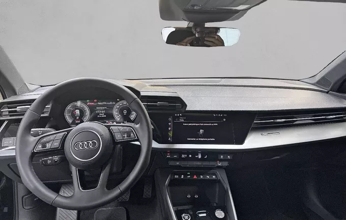 AUDI A3 Sportback TFSI e Hybride rechargeable 204 S tronic 6 Design photo 18 5401