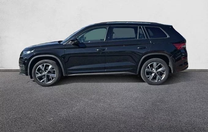 SKODA KODIAQ 2.0 TDI 200 SCR DSG7 4x4 7pl Sportline extérieur côté gauche 560803