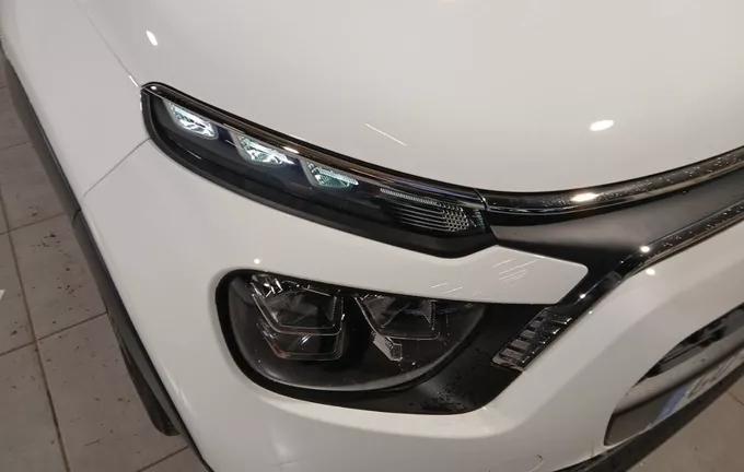 CITROEN C3 PureTech 83 S&S BVM5 C-Series photo 15 1