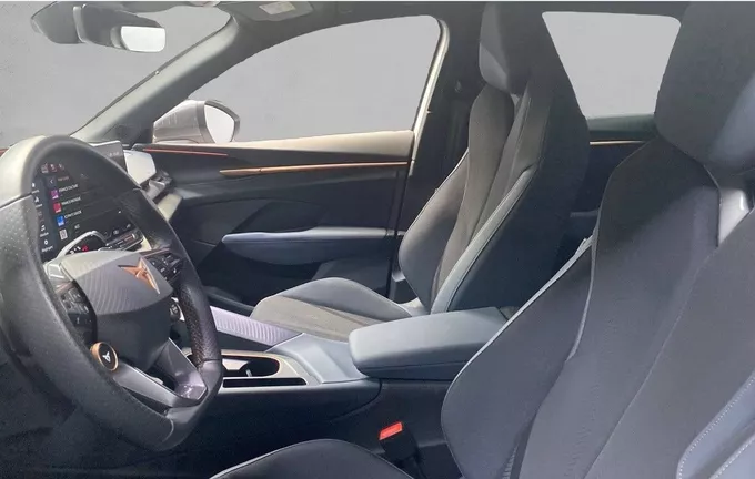 CUPRA TERRAMAR 1.5 eTSI Hybrid 150 ch DSG7 V extérieur trois quart arrière droit 2127725