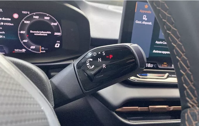 CUPRA TERRAMAR 1.5 eTSI Hybrid 150 ch DSG7 V photo 16 2127725