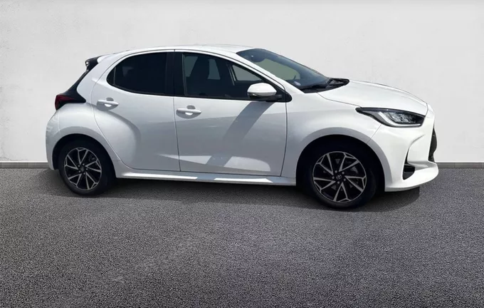 TOYOTA YARIS Hybride 116h Design extérieur côté droit 1103779