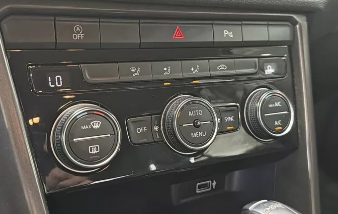 VOLKSWAGEN T-ROC 2.0 TDI 150 Start/Stop DSG7 4Motion Lounge Business photo 14 213715