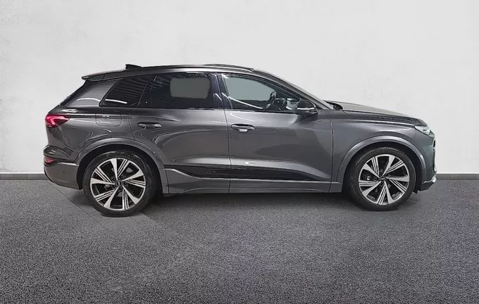 AUDI SQ6 E-TRON 489 ch 100 kWh quattro extérieur côté droit 2128364