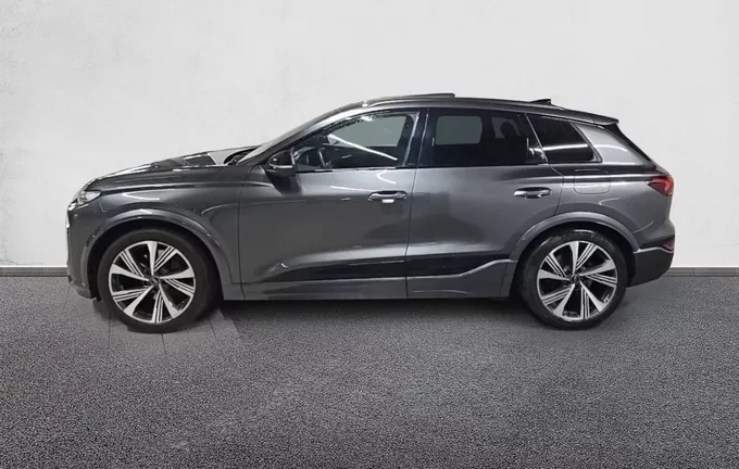 AUDI SQ6 E-TRON 489 ch 100 kWh quattro extérieur côté gauche 2128364