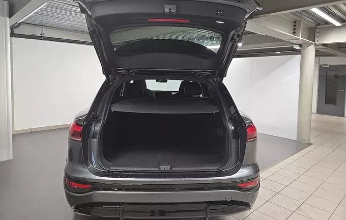 AUDI SQ6 E-TRON 489 ch 100 kWh quattro photo 10 2128364