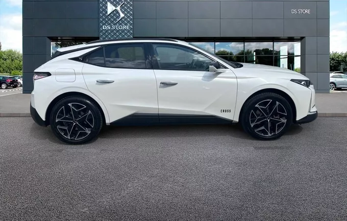 DS DS4 DS 4 Hybride E-Tense 225 EAT8 Cross Rivoli extérieur côté droit 946173