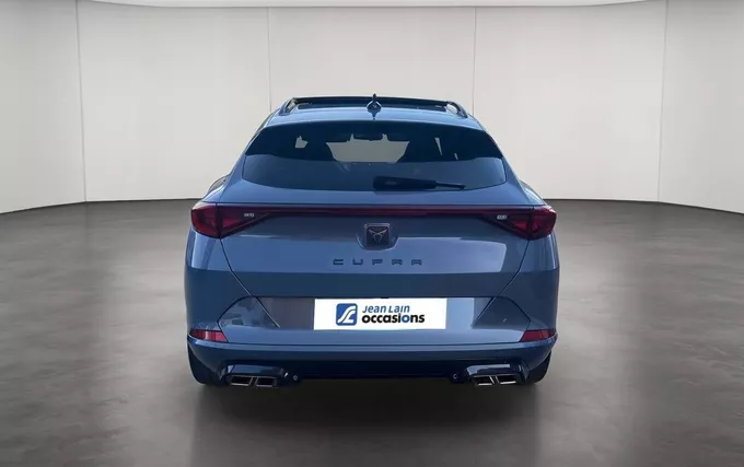 CUPRA FORMENTOR 1.4 e-HYBRID 245 ch DSG6 VZ extérieur arrière 2132394