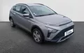 Miniature HYUNDAI BAYON 1.0 T-GDi 100 Hybrid 48V Initia extérieur trois quart avant droit 13865