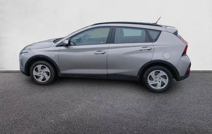 HYUNDAI BAYON 1.0 T-GDi 100 Hybrid 48V Initia extérieur côté gauche 13865