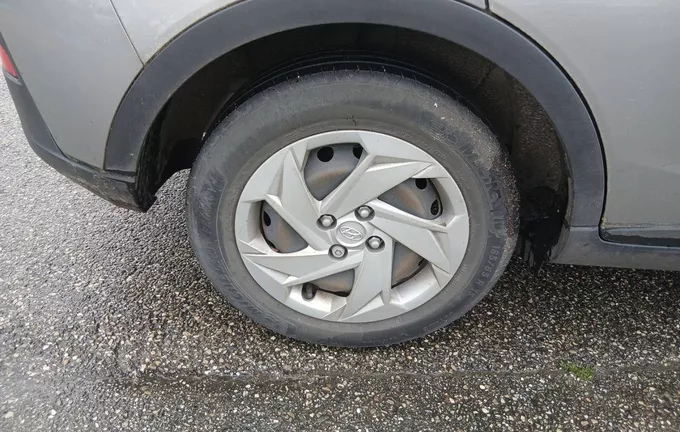 HYUNDAI BAYON 1.0 T-GDi 100 Hybrid 48V Initia photo 9 13865