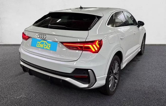 AUDI Q3 Sportback 35 TDI 150 ch S tronic 7 S line extérieur trois quart arrière droit 212469