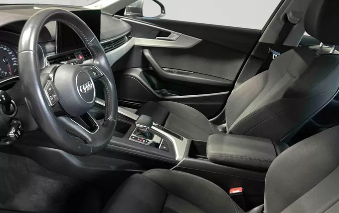 AUDI A4 40 TFSI 190 S tronic 7 photo 18 2133227