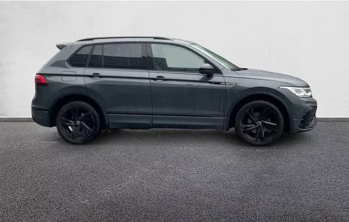 VOLKSWAGEN TIGUAN 1.5 eTSI 150ch DSG7 R-Line extérieur côté droit 2117080
