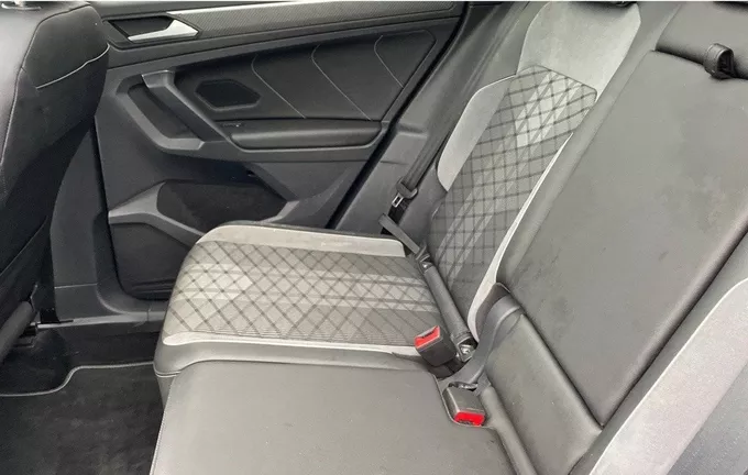 VOLKSWAGEN TIGUAN 1.5 eTSI 150ch DSG7 R-Line extérieur arrière 2117080