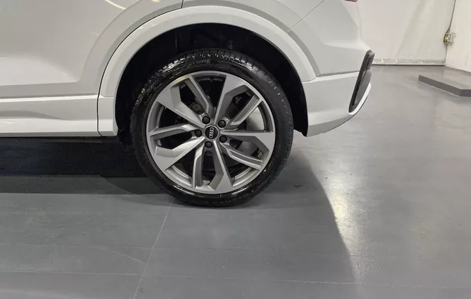 AUDI Q2 35 TFSI 150 S tronic 7 S line Plus photo 9 2130791