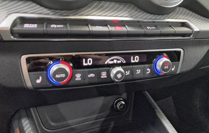 AUDI Q2 35 TFSI 150 S tronic 7 S line Plus photo 14 2130791