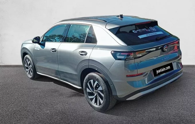 VOLKSWAGEN T-ROC 1.5 eTSI EVO2 Hybrid 116 ch DSG7 Life extérieur trois quart arrière gauche 1660