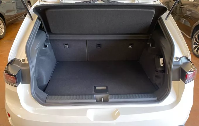 VOLKSWAGEN ID. POLO 211 ch 52 kWh Style Exclusive photo 10 9522