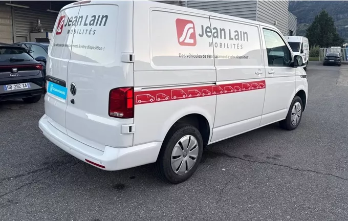 VOLKSWAGEN UTILITAIRES TRANSPORTER 6.1 VAN L1H1 2.0 TDI 150 DSG7 BUSINESS LINE PLUS extérieur avant 106360
