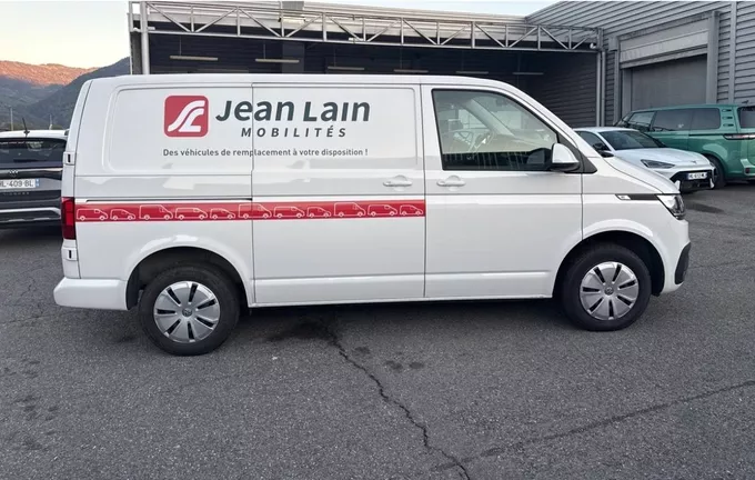 VOLKSWAGEN UTILITAIRES TRANSPORTER 6.1 VAN L1H1 2.0 TDI 150 DSG7 BUSINESS LINE PLUS extérieur côté droit 106360